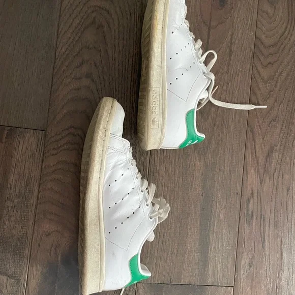 Adidas Stan Smith shoes - Picture 7 of 8